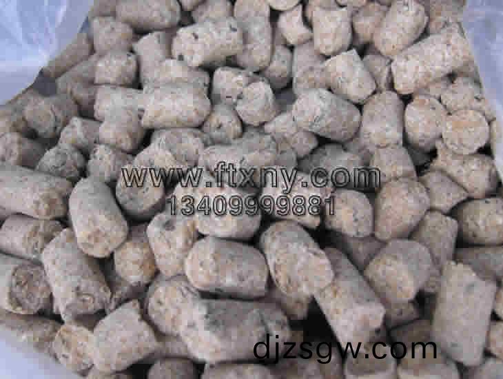 嬭(nai)牛(niu)養殖專用顆(ke)粒(li)飼(si)料